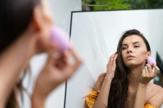 Beauty portrait of woman with perfect skin and natural makeup