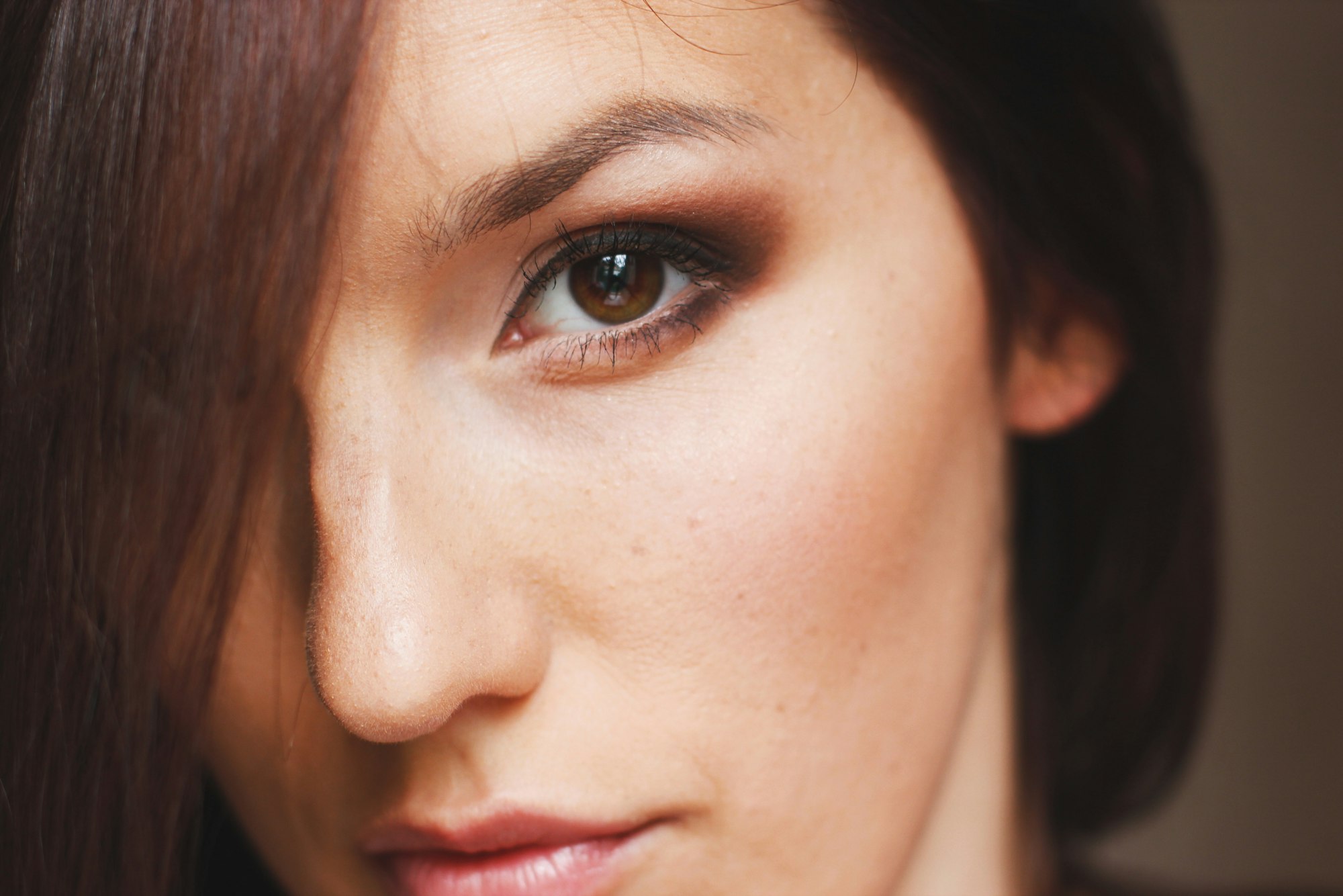 Professional makeup for brown eyes